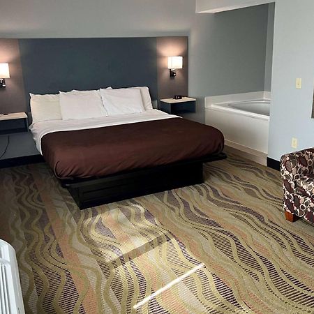 Americinn By Wyndham Republic Екстериор снимка